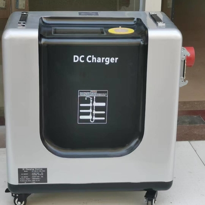เครื่องชาร์จ EV แบบพกพาขนาด 20 กิโลวัตต์ CE CHAdeMO GBT CCS DC การชาร์จอย่างรวดเร็ว