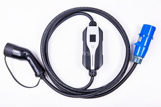 ซื้อ เครื่องชาร์จ EV แบบพกพา Type 1 และ Type 2 16A พร้อมปลั๊ก IEC309 CEE การผลิตออนไลน์