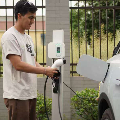 ราคาดี IP65 สถานีชาร์จ EV GBT/ Type2 plug AC Wallbox สถานีชาร์จ EV ออนไลน์